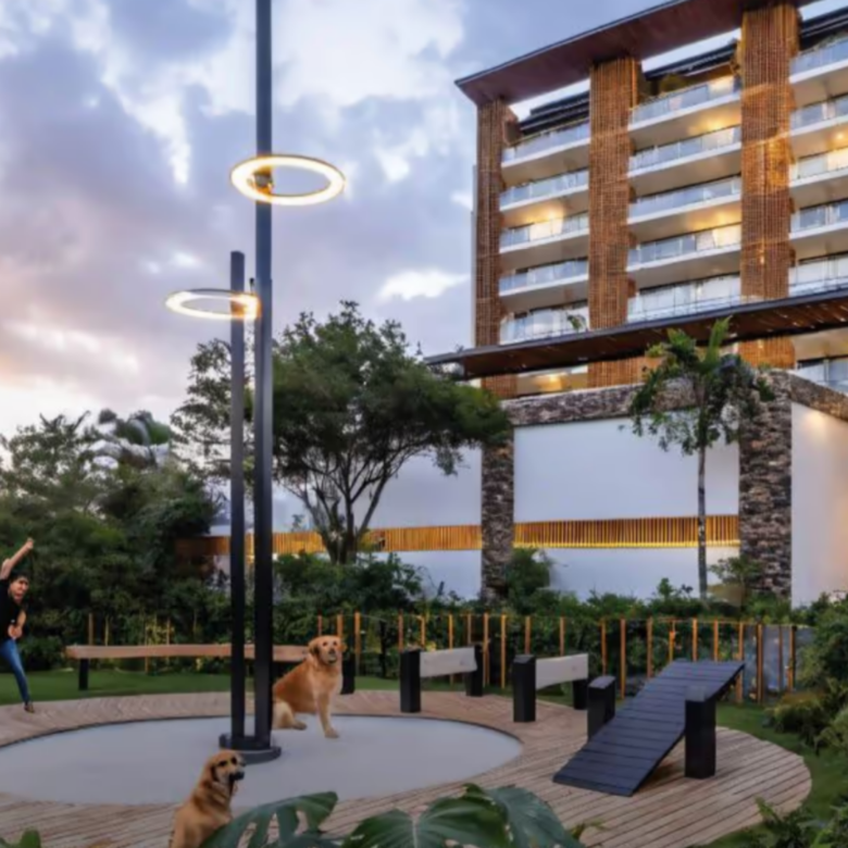 Pet park de Espacio Marina & Golf, departamentos en venta en La Marina, Puerto Vallarta