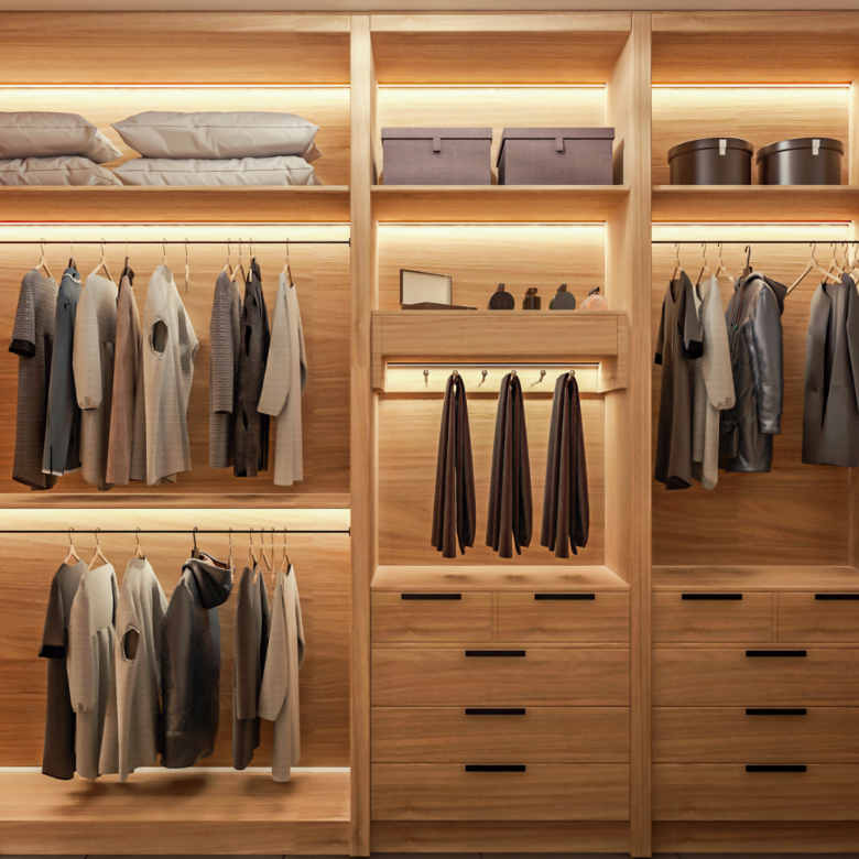 Closet de Blossom, departamentos en venta en Puerto Vallarta