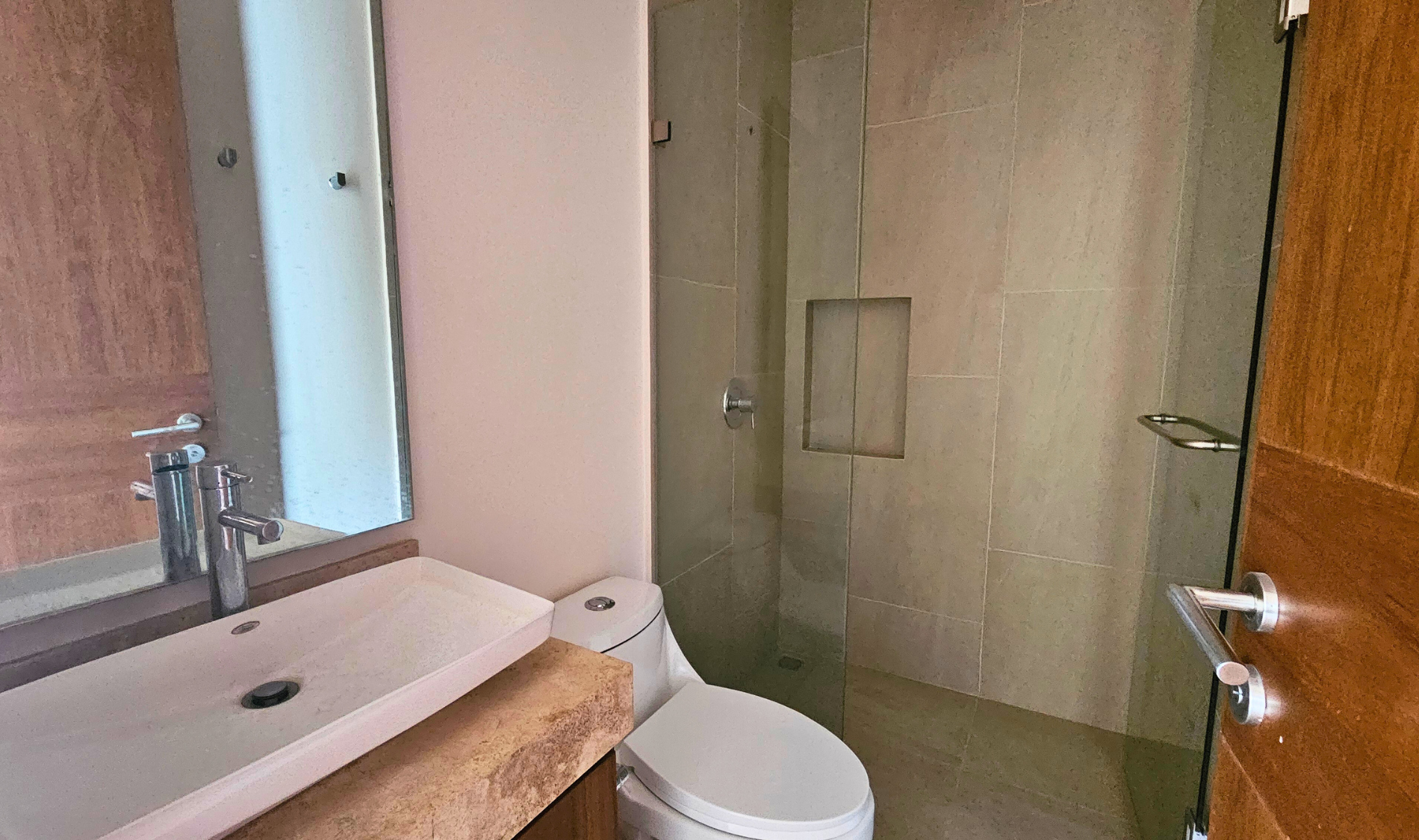 Baño secundario en Allegra, departamentos en venta en Bucerías