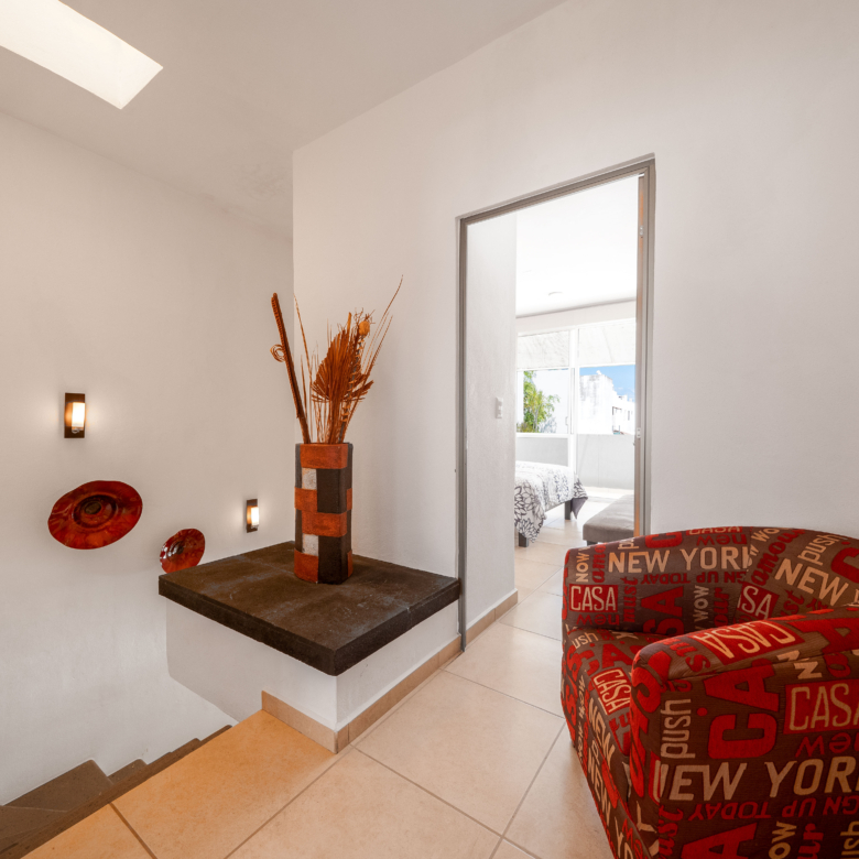 Casa en venta en Las Ceibas, Nuevo Vallarta. 3 recámaras, 3 baños, cochera techada en residencial con seguridad. Ubicación estratégica en Bahía de Banderas.