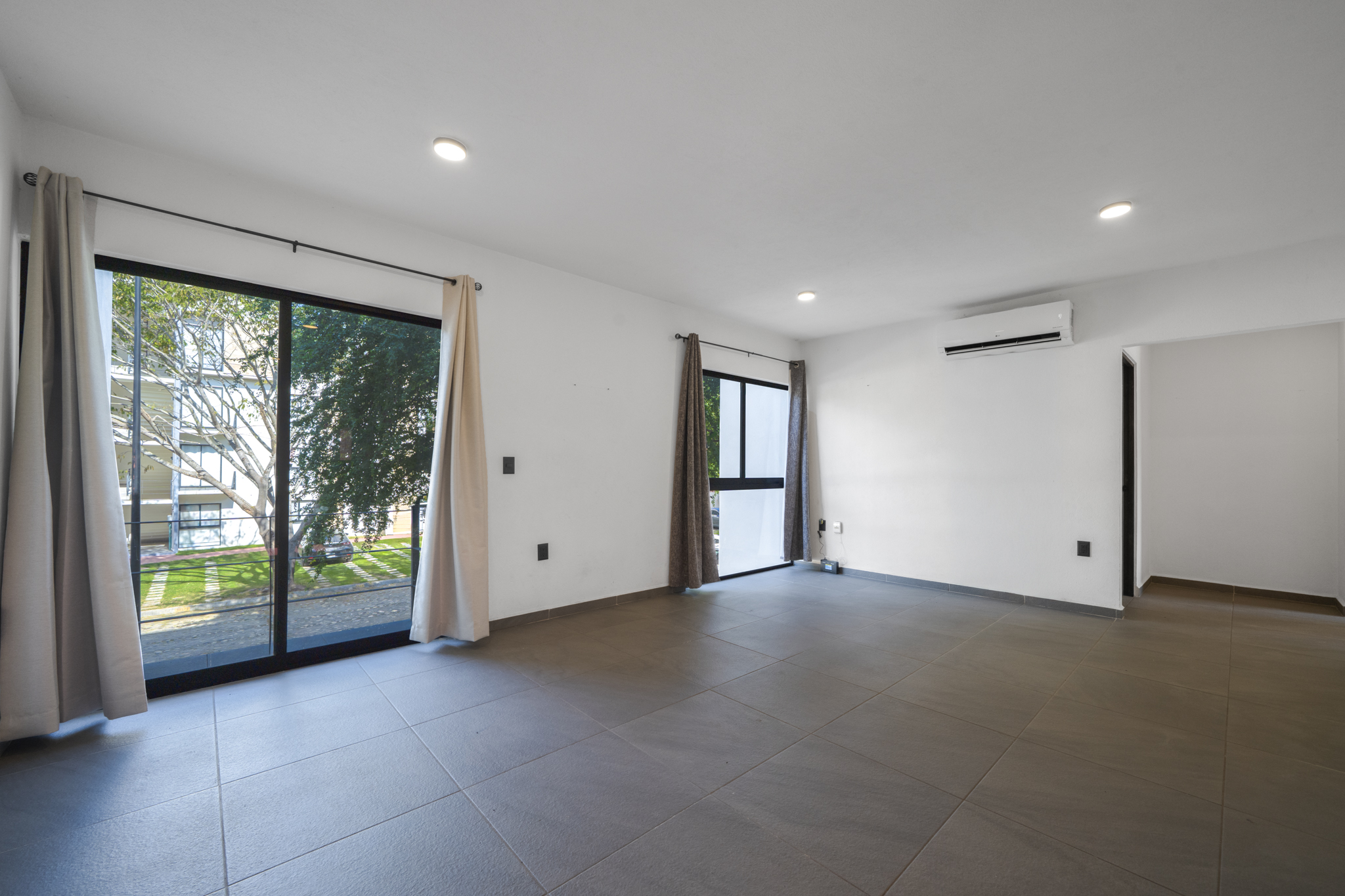 Sala de Foresta Vallarta, departamento en venta en Puerto Vallarta.